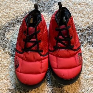 The North Face Traction Down Slippers